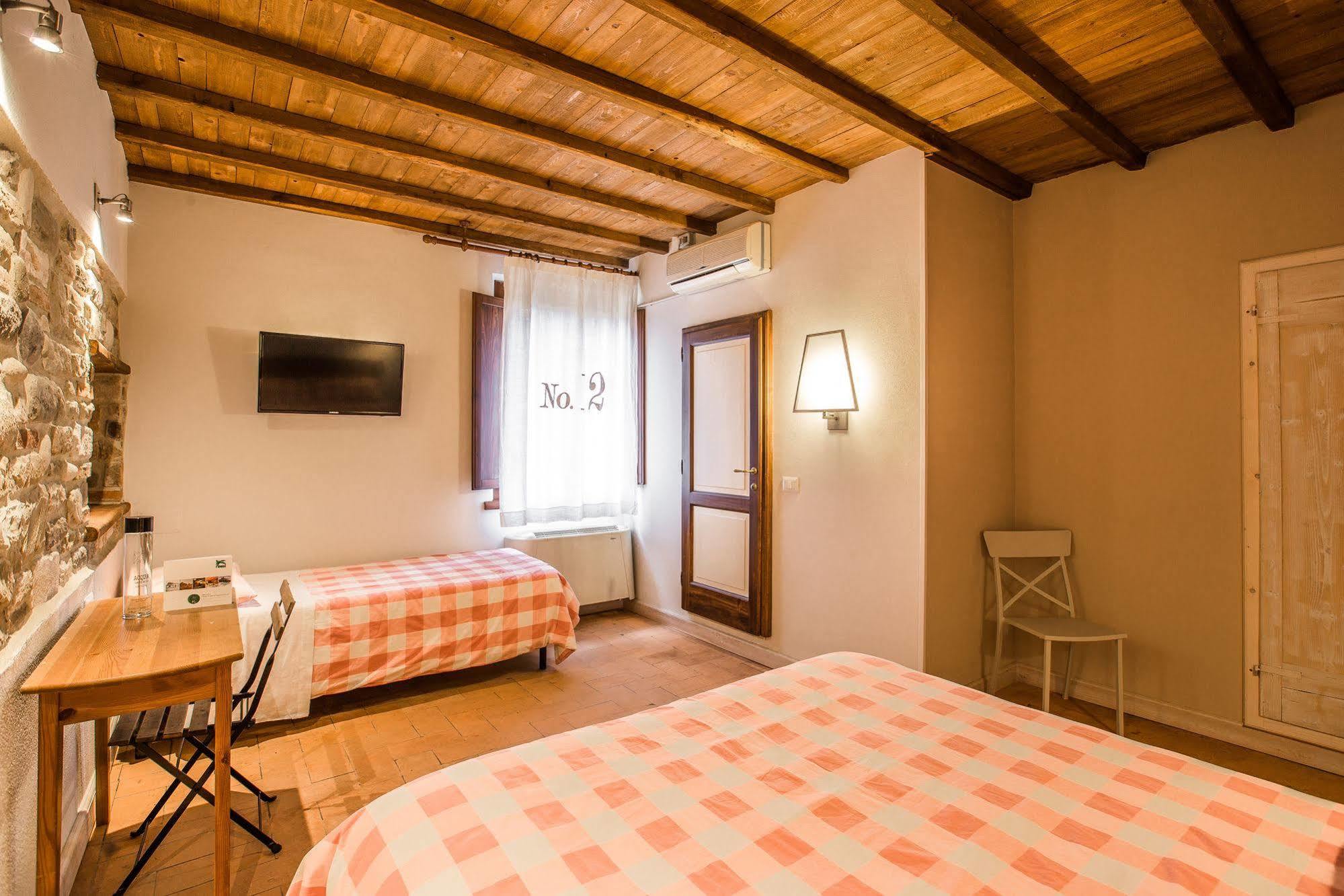 B&B Oasi Villaggio Marsciano Ngoại thất bức ảnh